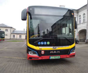 Przekazanie nowych autobusów