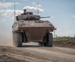 Program SAFE w Rumunii. Armia inwestuje w Piranha 5, Lynx i polskie drony Warmate