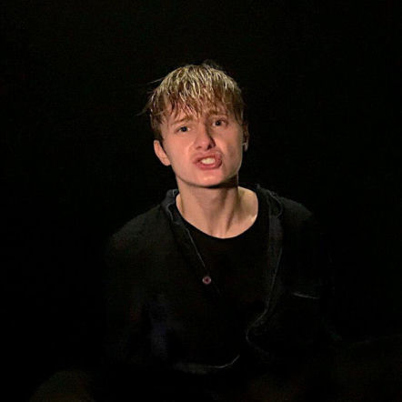 Koniec nadziei. 23-letni youtuber odnaleziony martwy za granicą