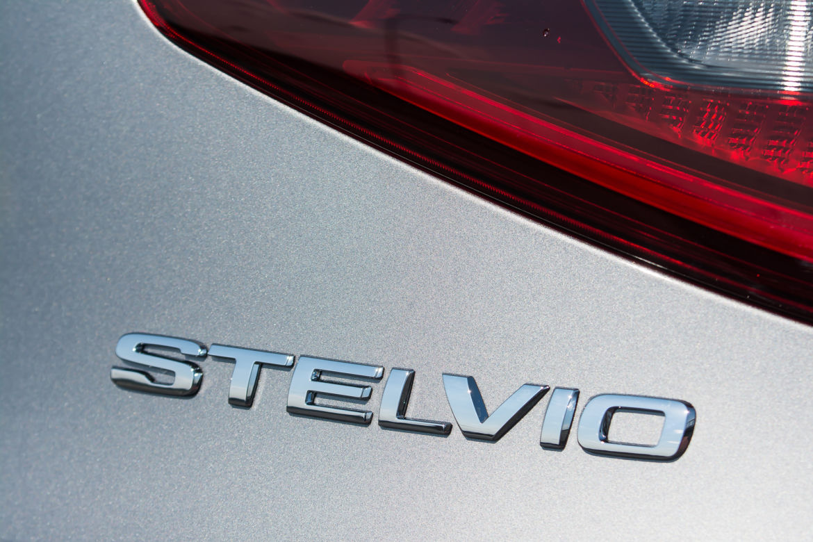 Alfa Romeo Stelvio First Edition 2.0 Turbo 280 KM AWD AT