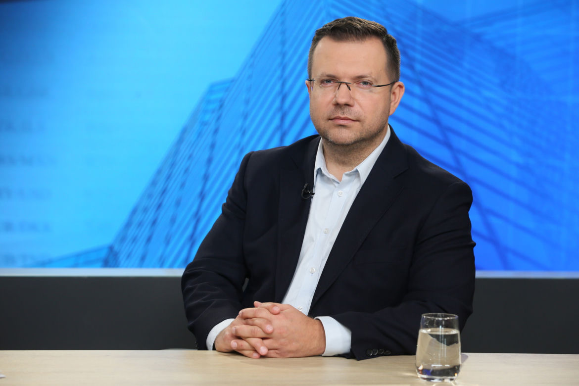 Przemysław Litwiniuk. Koszmar Polaków. Zabójcze kredyty będą rosły