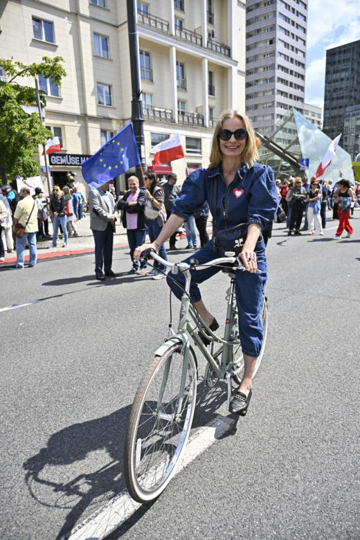 Magda Cielecka maszeruje dla Rafała Trzaskowskiego