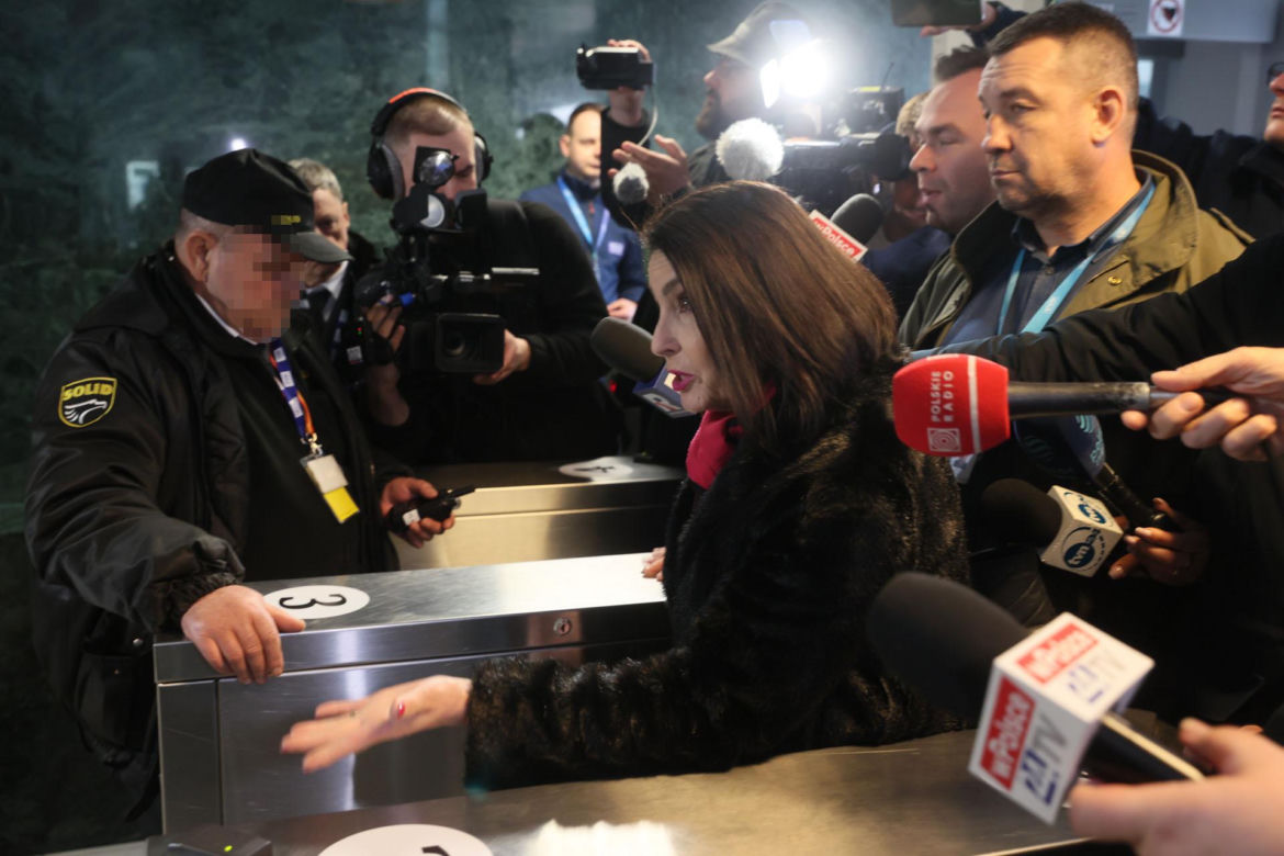 Awantura o debatę Nawrockiego i Trzaskowskiego w Końskich