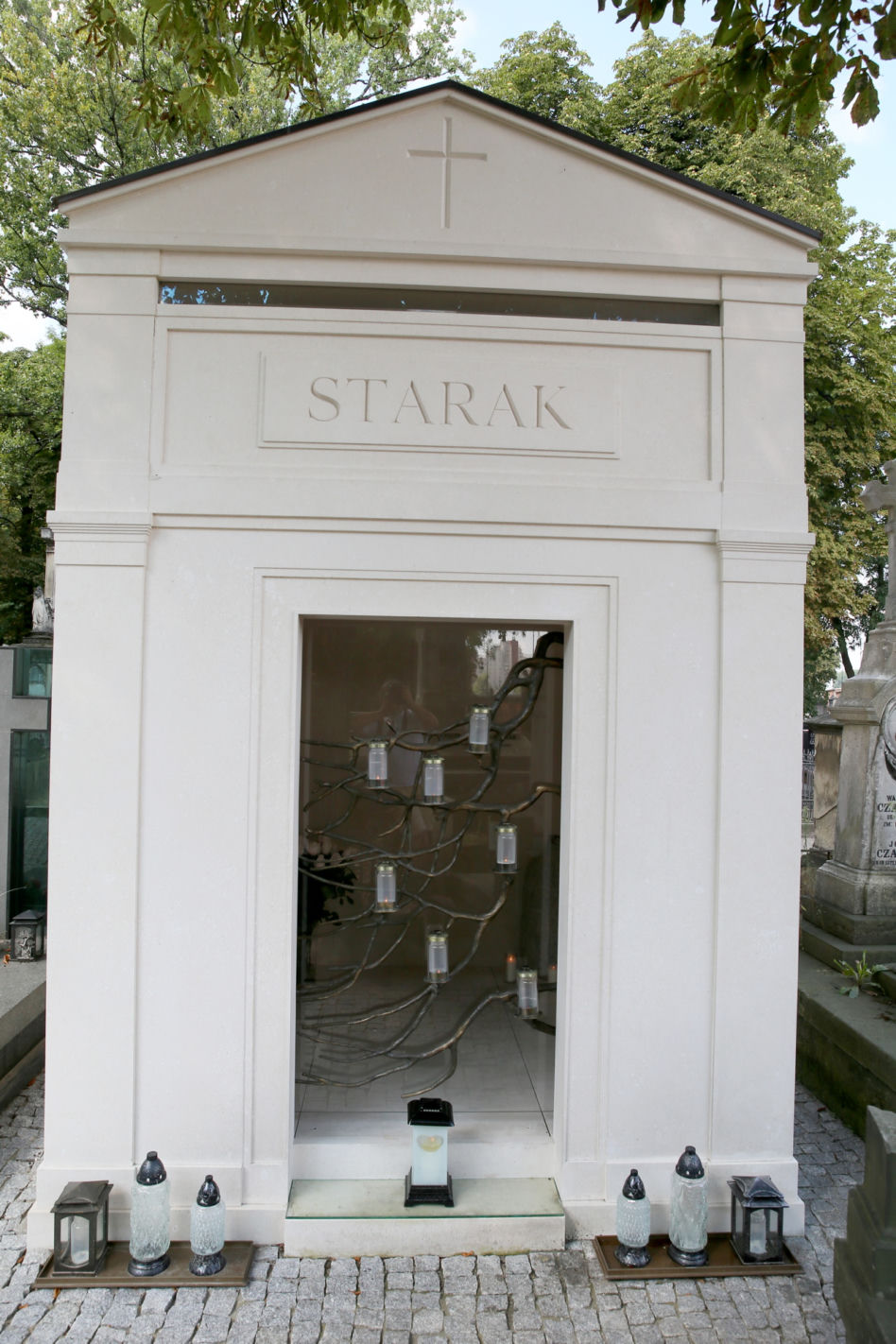 Tak dziś wygląda grób Piotra Woźniaka-Staraka