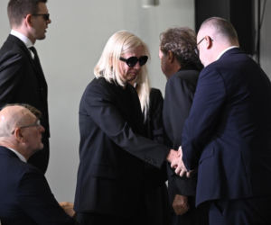 Politycy i dziennikarze na pogrzebie Andrzeja Morozowskiego