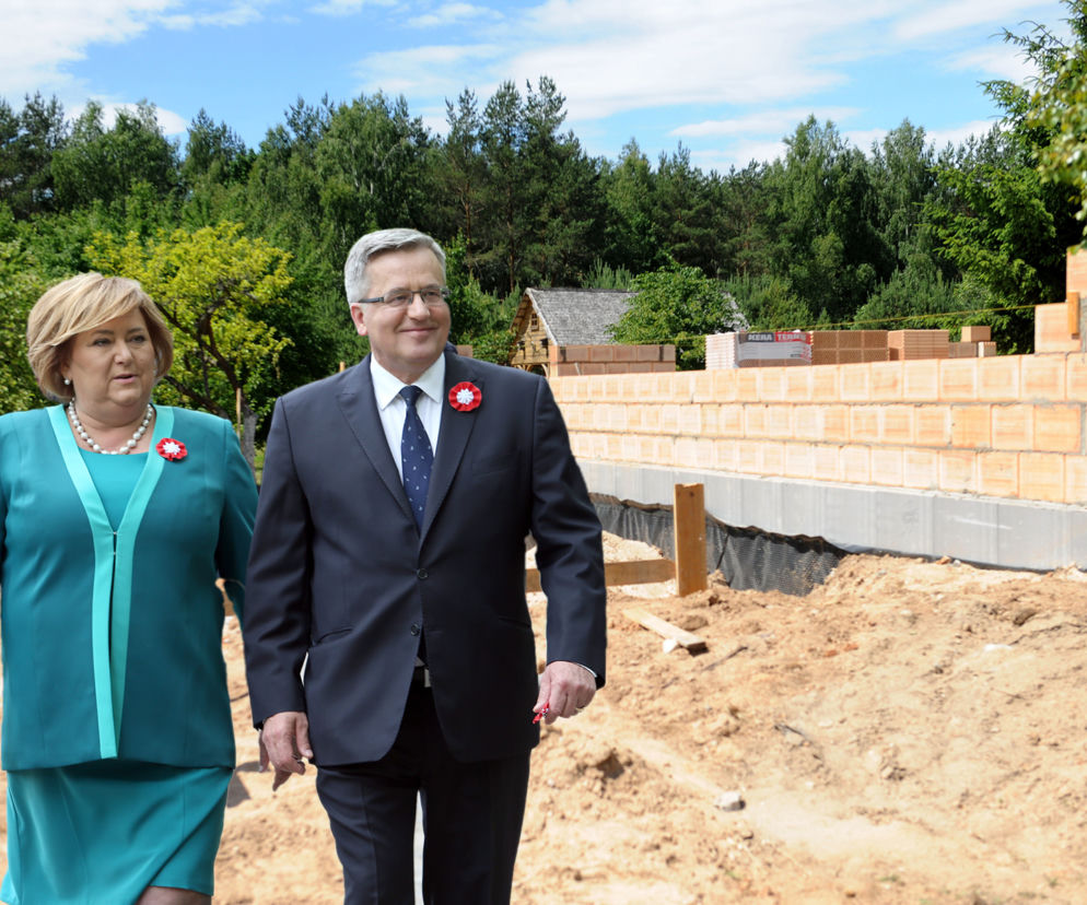 NOWY DOM KOMOROWSKIEGO