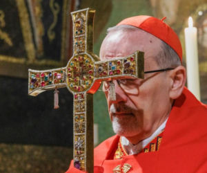  Kard. Pizzaballa: profanacja krucyfiksu w Libanie jest ciężką zniewagą