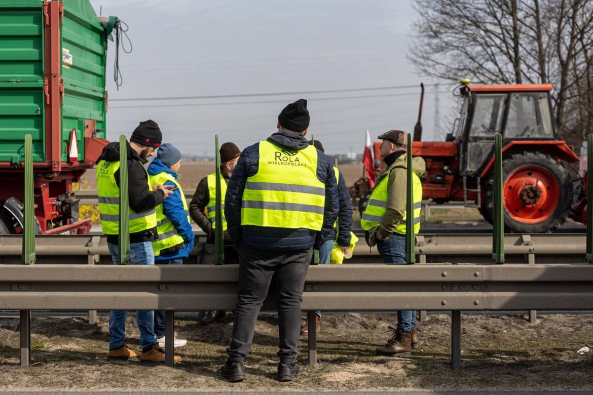 Blokada drogi expresowej S11