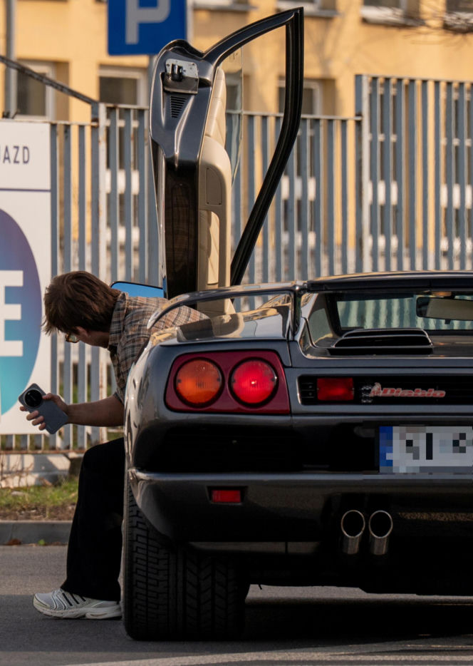 Maciej musiał przeżywa tortury w Lamborghini