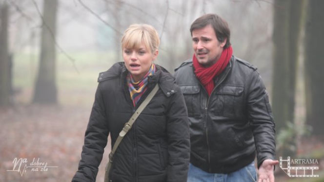 Na dobre i na złe. Witek Latoszek (Bartosz Opania), Agata Woźnicka (Emilia Komarnicka)