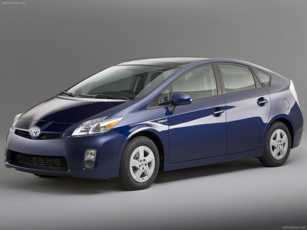 Toyota Prius Sol hatchback, model 2011