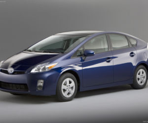 Toyota Prius Sol hatchback, model 2011