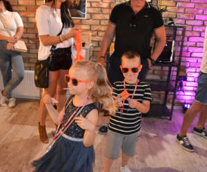 Eska Summer City na otwarciu salony fryzjerskiego Hryszko Academy