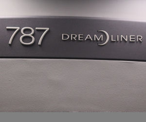 Polski DREAMLINER - WNĘTRZE. ZOBACZ wnętrze Boeinga 787 LOT-u