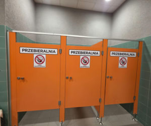 Strefy, gdzie są kamery, a także te wolne od kamer, zostały w siedleckim aquaparku wyraźnie oznaczone