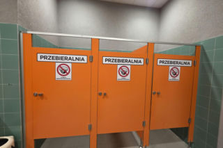 Strefy, gdzie są kamery, a także te wolne od kamer, zostały w siedleckim aquaparku wyraźnie oznaczone