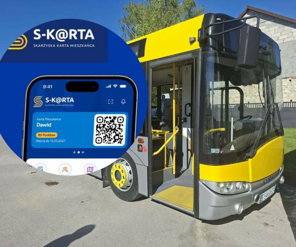 Żółto-szary autobus miejski z otwartymi drzwiami, symbolizujący bezpłatną komunikację w Skarżysku-Kamiennej, obok zbliżenie na ekran smartfona z wirtualną S-K@rtą Mieszkańca, umożliwiającą dostęp do programu. Więcej o S-K@rcie przeczytasz na naszym portalu.