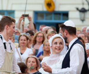 Nasze Wielkie Żydowskie Wesele powróciło na Stare Miasto. Barwna zabawa bez końca!