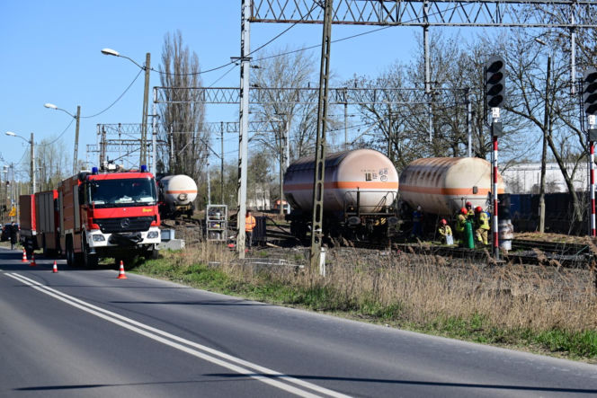 Akcja przepompowywania amoniaku z wykolejonej cysterny