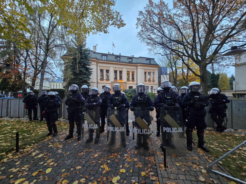 Chaos pod Trybunałem Konstytucyjnym