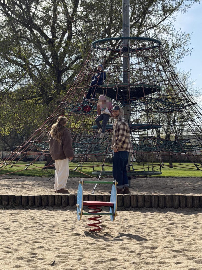 Pela i Folwarska przyłapani na Mazurach