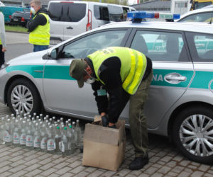 Straż Graniczna polała alkohol. Spirytus trafił do szpitali [ZDJĘCIA]