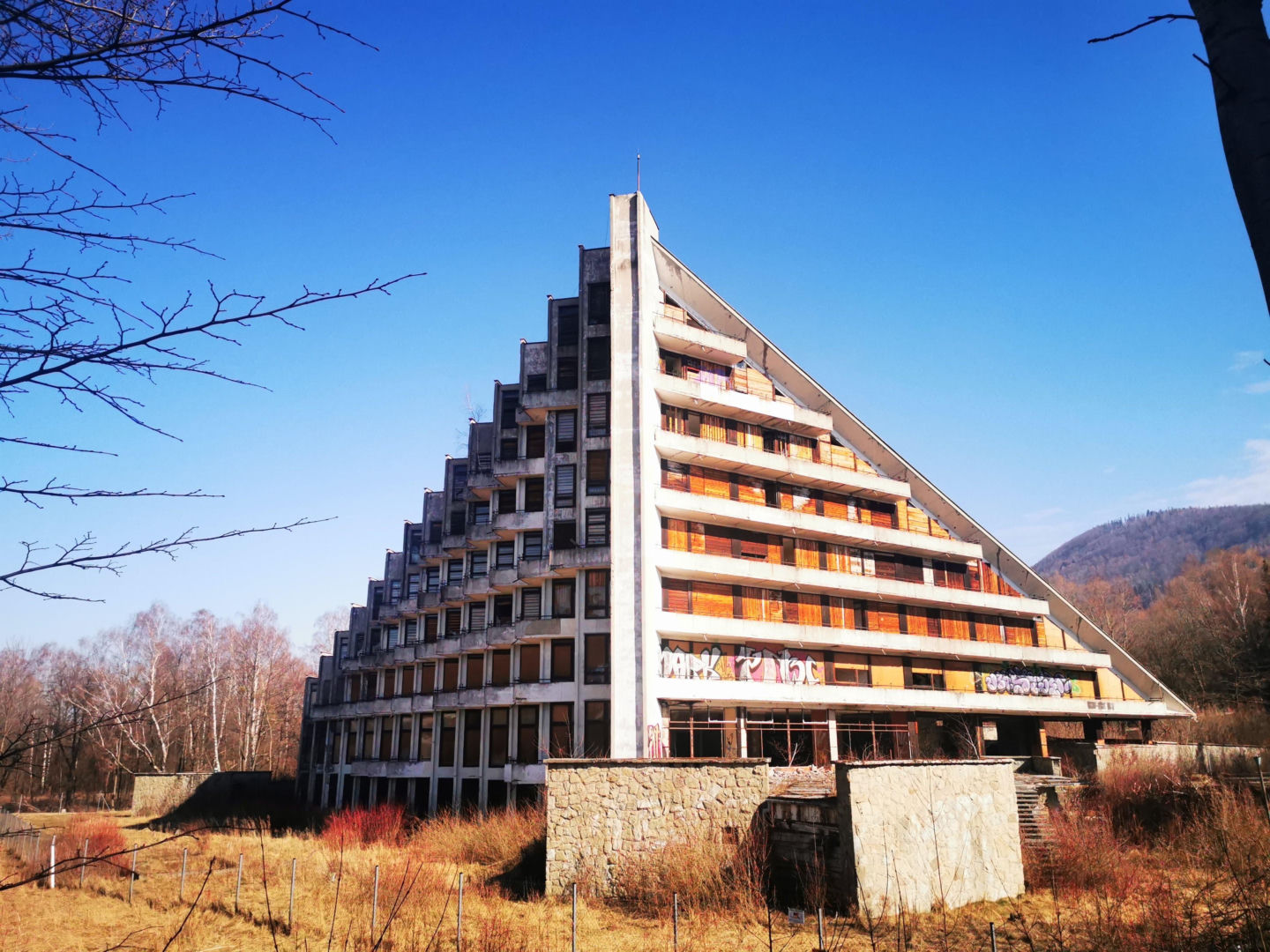 Opuszczone sanatorium Maciejka w Ustroniu w woj. śląskim