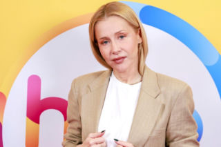 Tak przez lata zmieniała się Katarzyna Warnke. Dziś trudno poznać aktorkę na starych zdjęciach