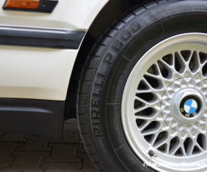 Fabrycznie nowe BMW serii 7 z 1992 roku