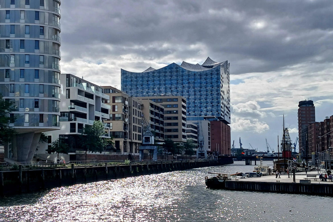 HafenCity i Speicherstadt w Hamburgu