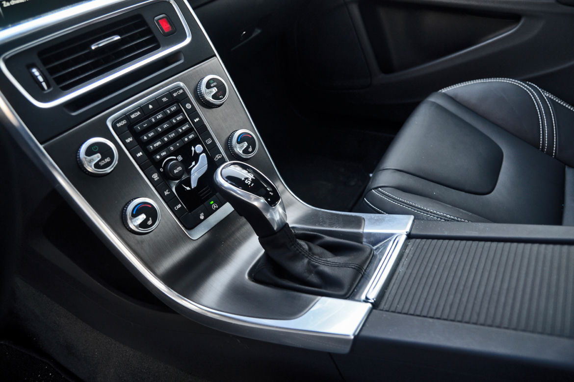 Volvo S60 T5