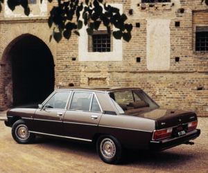 Peugeot 604