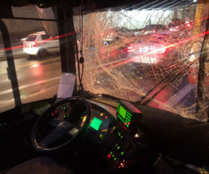 Zderzenie dwóch autobusów na Trasie Łazienkowskiej 