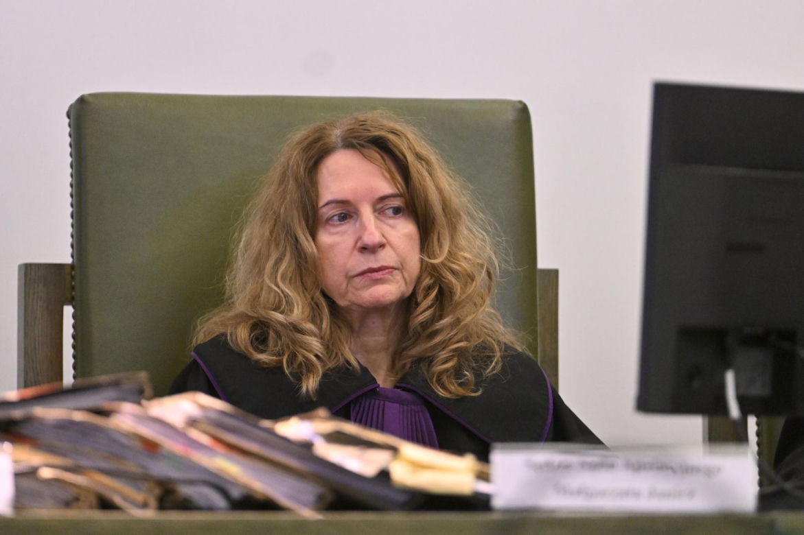 Skazany za zabójstwo matki znów walczy o wolność. Jeden z jego wniosków ma 72 strony