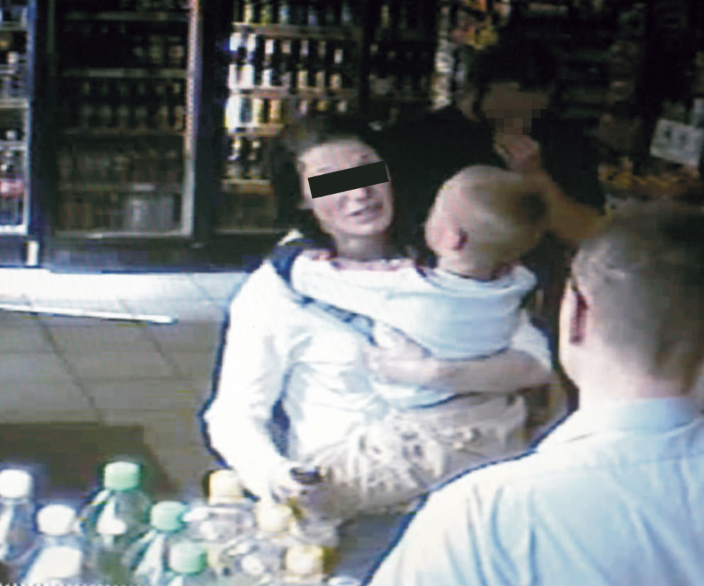 Zostawili dziecko za wódkę