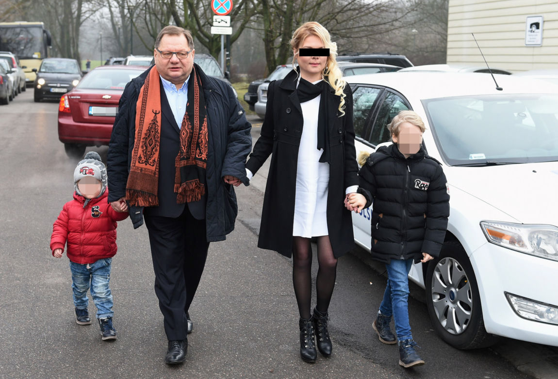 Pijana żona Kalisza zataczała się na stacji benzynowej