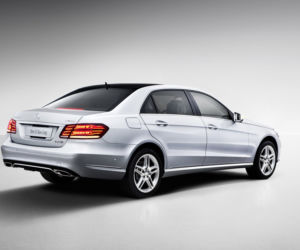 przedłużony Mercedes-Benz Klasy E