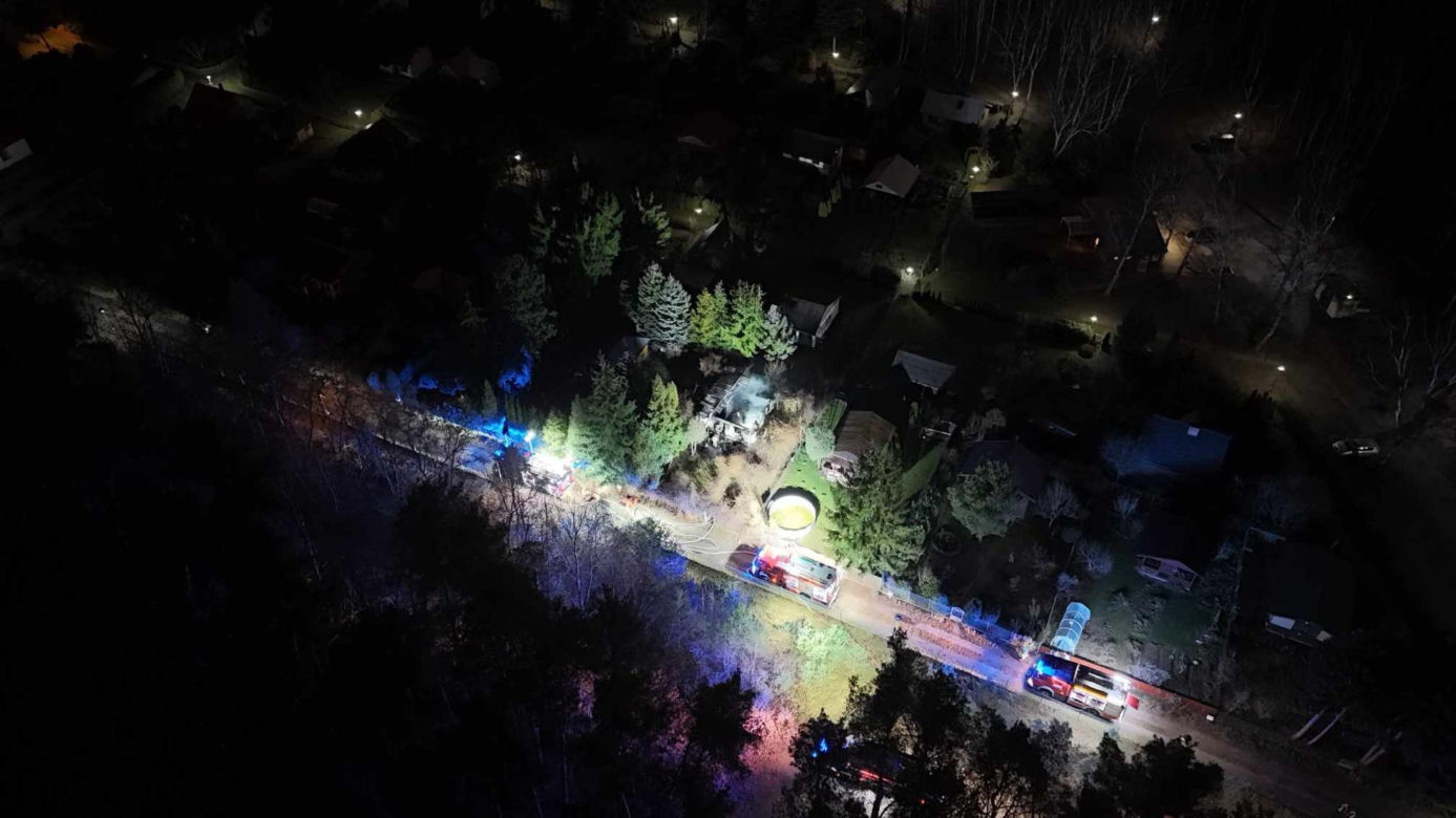 Dwie osoby zginęły w Wigilię! Tragiczny pożar. Co się stało pod Pruszkowem?
