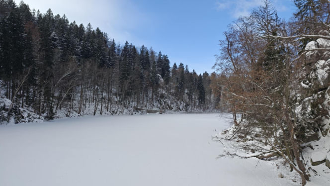 Perła Zachodu zimą zachwyca. Ten kultowy szlak prowadzi do schroniska nad przepaścią
