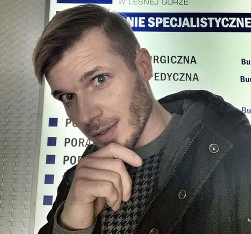 Na dobre i na złe. Tomasz Ciachorowski na planie jako Maks Beger