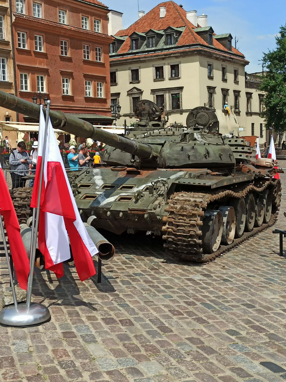 Zniszczone rosyjskie czołgi w europejskich muzeach. Nowa inicjatywa Ukrainy