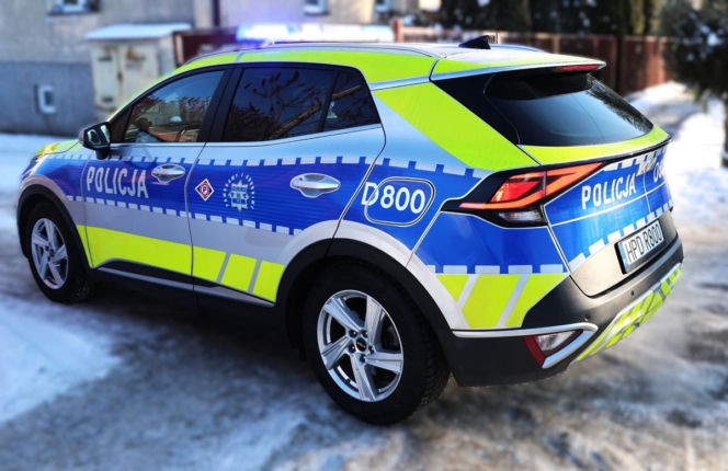 Szok przy Zespole Szkół Katolickich. Policjanci zauważyli coś dziwnego