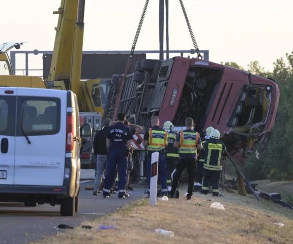 Żałoba na Podkarpaciu po tragedii na Węgrzech. Wojewoda przekazała nowe informacje o ofiarach