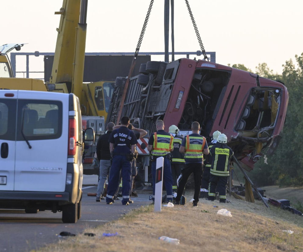 Tragiczny wypadek autokaru, nie żyje 12 osób Przewoźnik przerywa milczenie