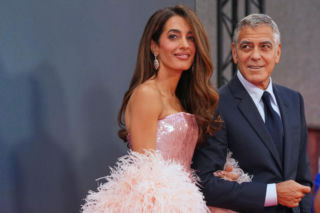 Clooney został Francuzem, choć nie mówi po francusku! Cud nad Tamizą
