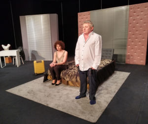 Nowa sztuka kieleckich speców od komedii. Premiera Teatru TeTaTeT