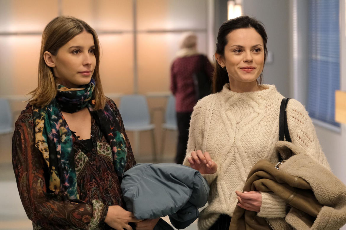 M jak miłość, odcinek 1802: Kasia (Paulina Lasota), Justyna (Magdalena Wieczorek)