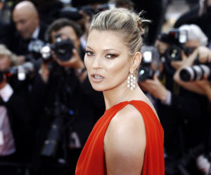 Kate Moss uciekła z wystawy o Kate Moss?! Dziwne zachowanie modelki zaskoczyło fanów