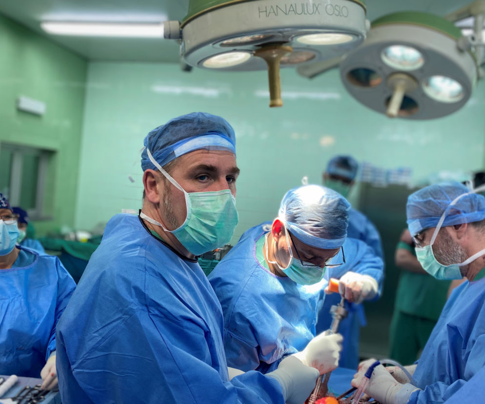 Sukces lekarzy z Gliwic. Rozpoczynają operacje ratujące sprawność pacjentów onkologicznych