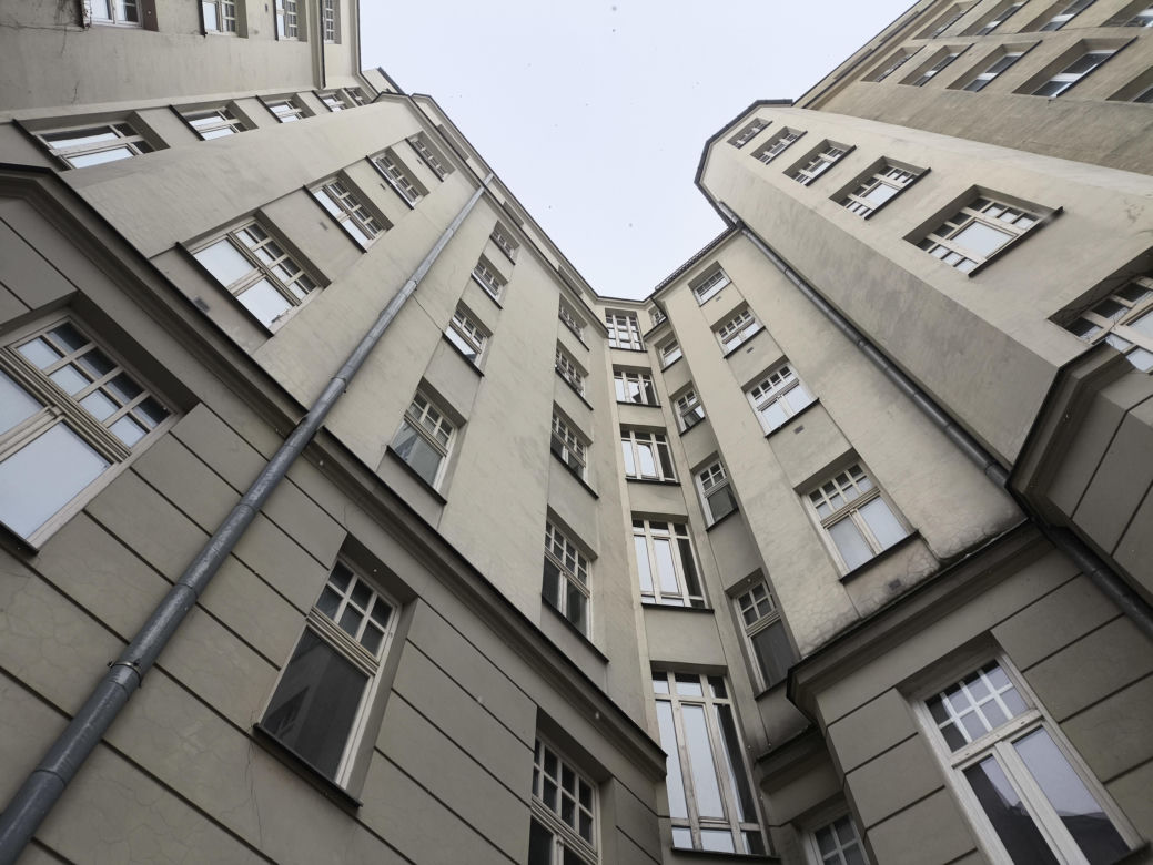 Kamienica przy ul. Polnej 46 bez centralnego ogrzewania